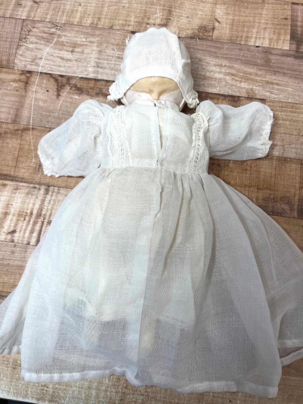 Vintage Baby Doll With Porcelain Head Hands & Feet In White Lace Dress - Picture 6 of 6